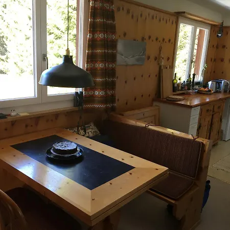 Chalet Casa Nicola Domek alpejski *