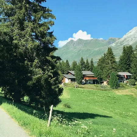 Chalet Casa Nicola Domek alpejski